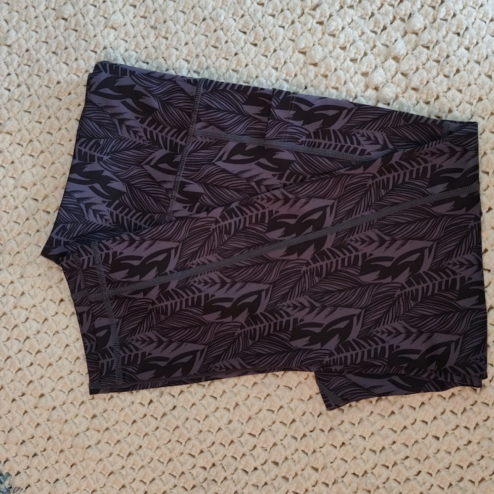 Capri leggings with pockets